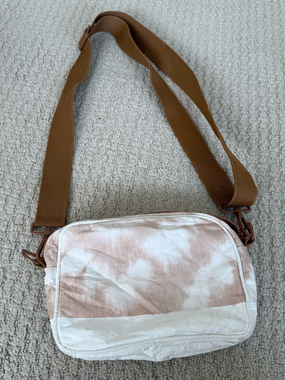 Aloha Collection Crossbody Bag x Chelsea Kauai